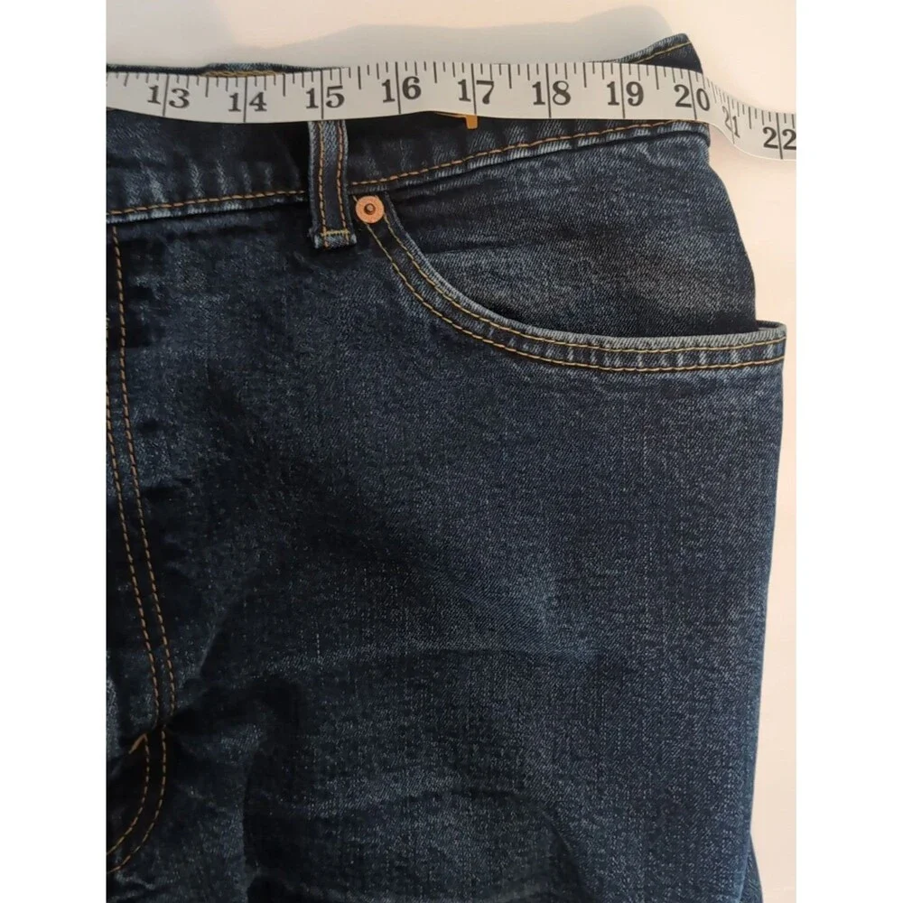 Levi's Strauss 550 Relaxed Straight Men's Jeans Sz 41 x32 (Tagged 42x34 shrunk)